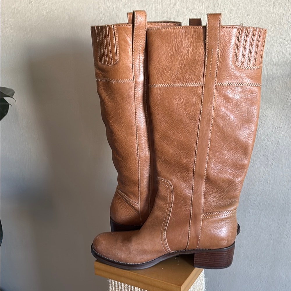 Arturo Chiang boot Tan Leather Knee-High Boots size 8